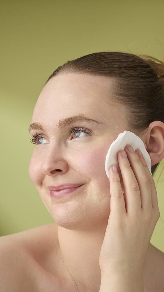 Honey, Beeswax & Almond Oil - 60g