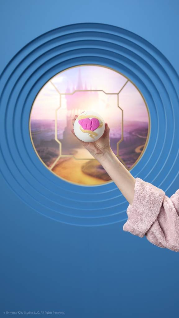 Glinda's Wedding Dress - 245g